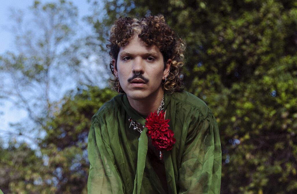 flora-negri-5.jpg" />