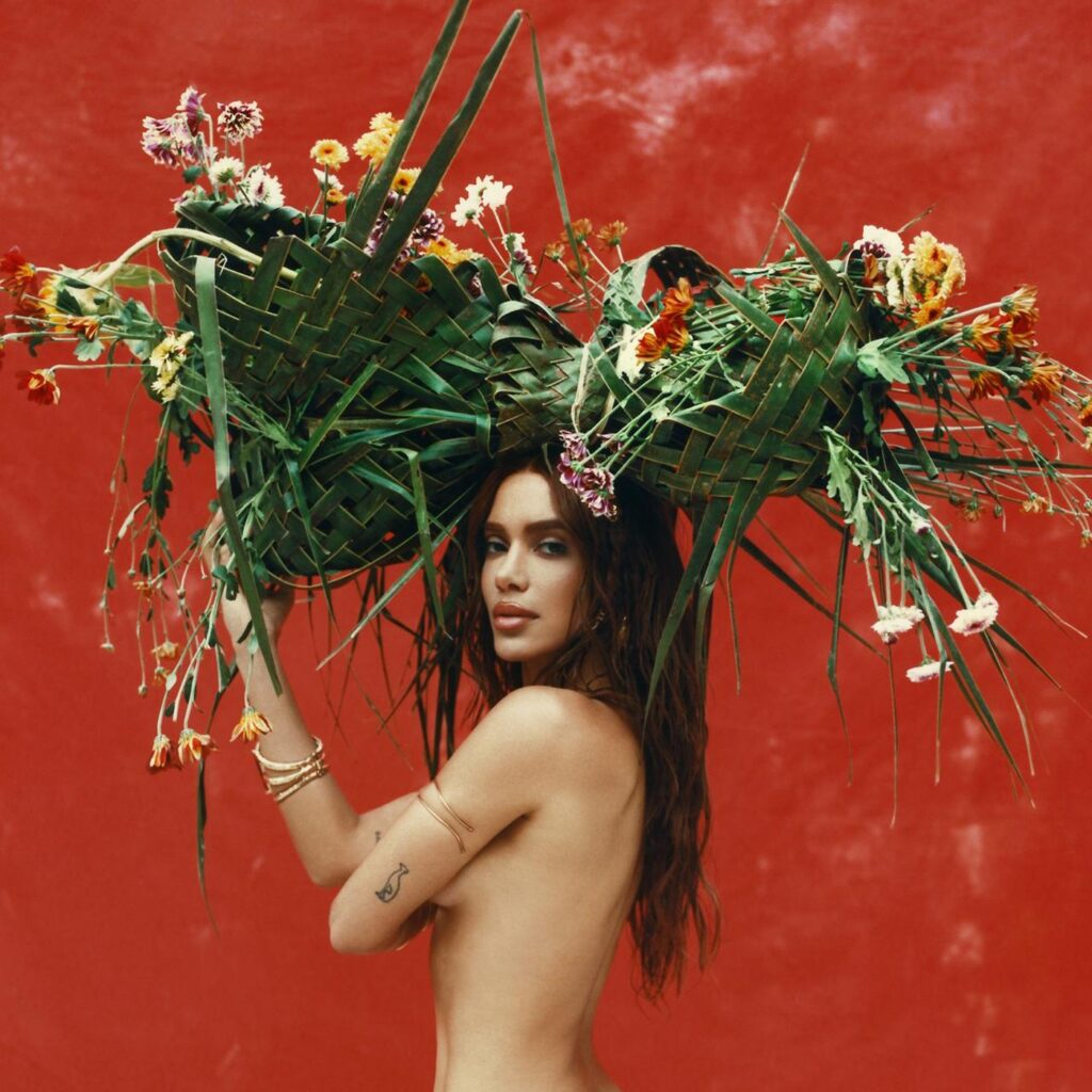 Anitta nesta segunda-feira, 6 de abril, a artista carioca reúne outros nomes de