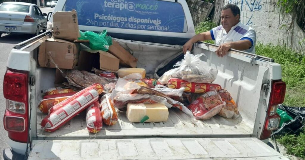 Estabelecimentos foram autuados e vão responder a processo administrativo. Foto: Cortesia