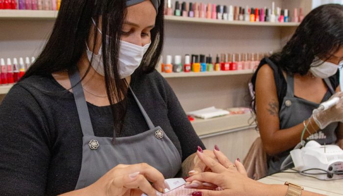 cuidado-com-as-unhas-vai-alem-da-estetica-e-exige-atencao-a-saude