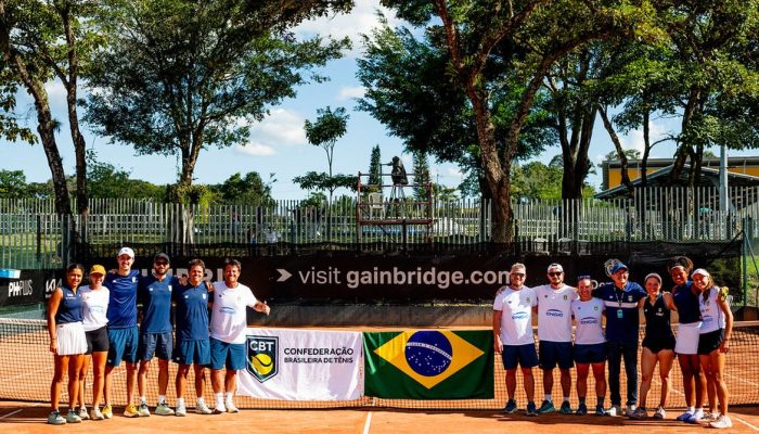 exemplo, perdeu o duelo para o Cazaquistão. No primeiro dia dos confrontos, serã